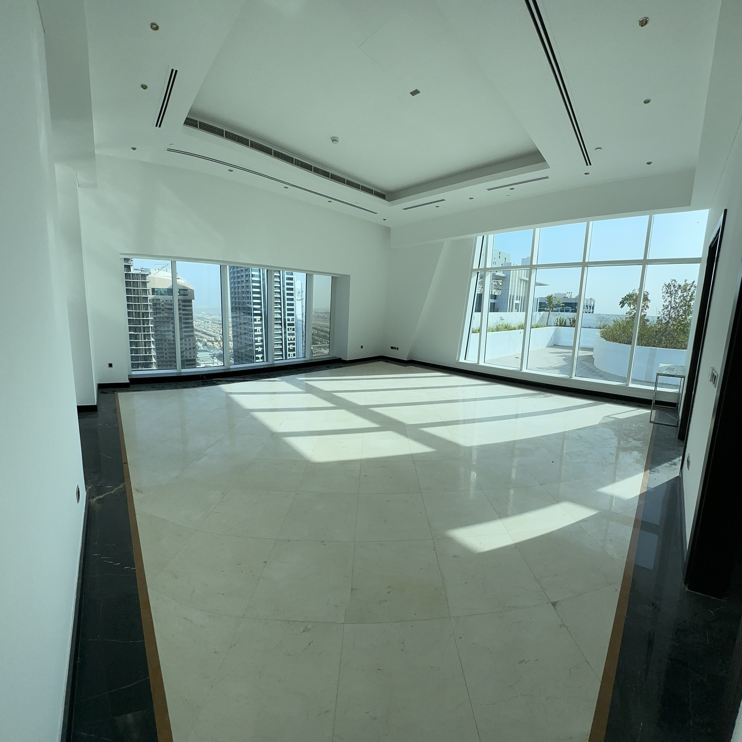 LAKEVIEW PENTHOUSE FOR SALE 20