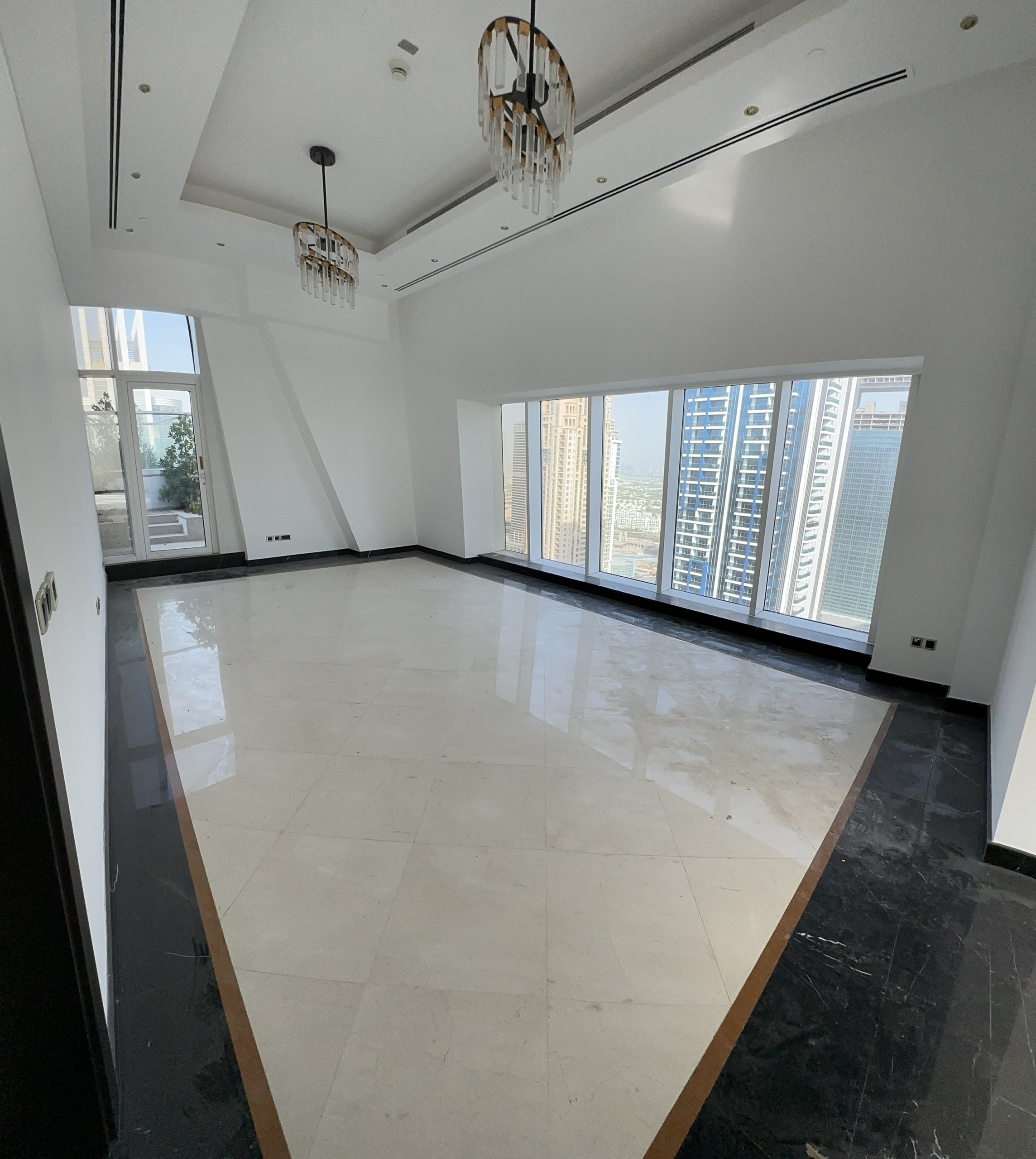 LAKEVIEW PENTHOUSE FOR SALE 19