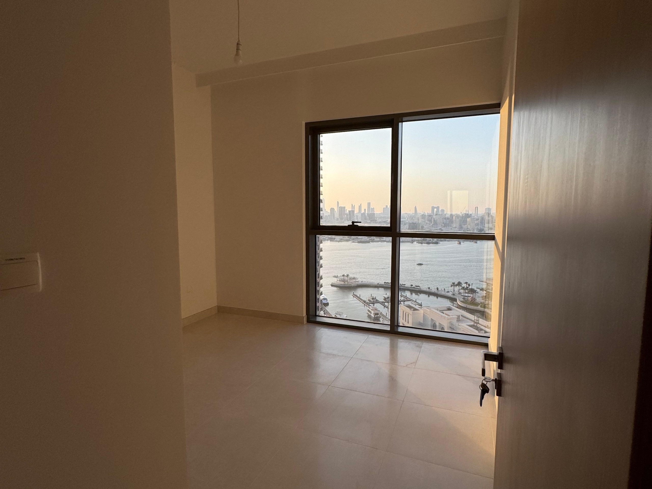 APARTMENT FOR RENT IN CREEKSIDE 18A, DUBAI CREEK HARBOUR 6